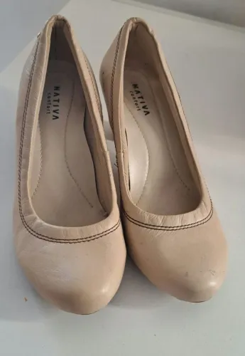 Sapato Nativa Confort feminino bege tam 37