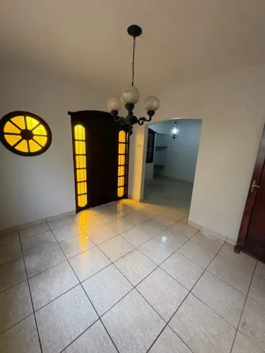 Casa exclusiva para aluguel com 250 m² no Padre Eustáquio