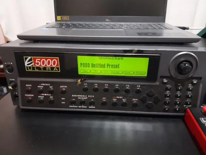 sampler emu e5000 ultra