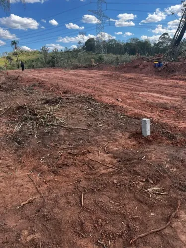 Condomínio com Lazer Completo Lotes à Venda em Atibaia