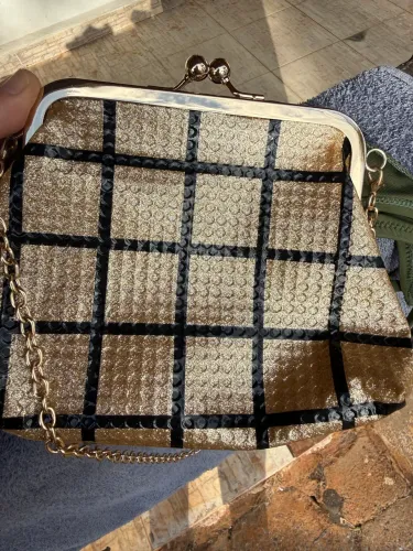 Bolsa Dourada Brilhante com Corrente - Estilo Festa / Elegante