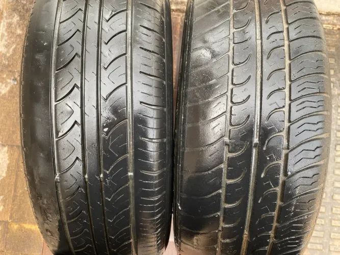 Peneu para carro