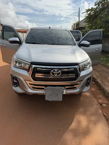 Toyota Hilux CD SRX 4X4 2.8 TDI 16V Diesel Aut. 2019