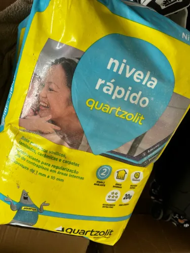 3 Sacos de nivela rapido quartzolit - sobra de obra
