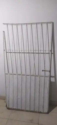 Portão Barato pra ajeitar em Sapé