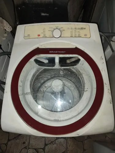 Máquina de lavar roupa 