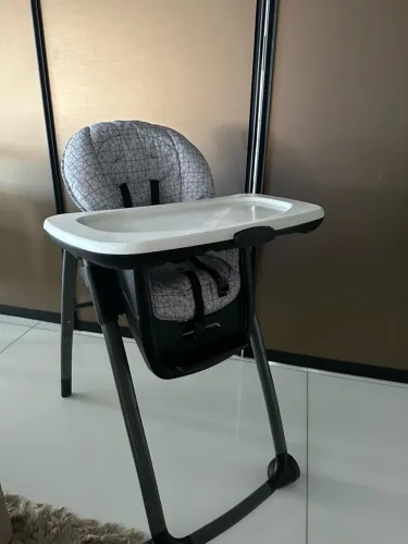 Cadeira alimentação