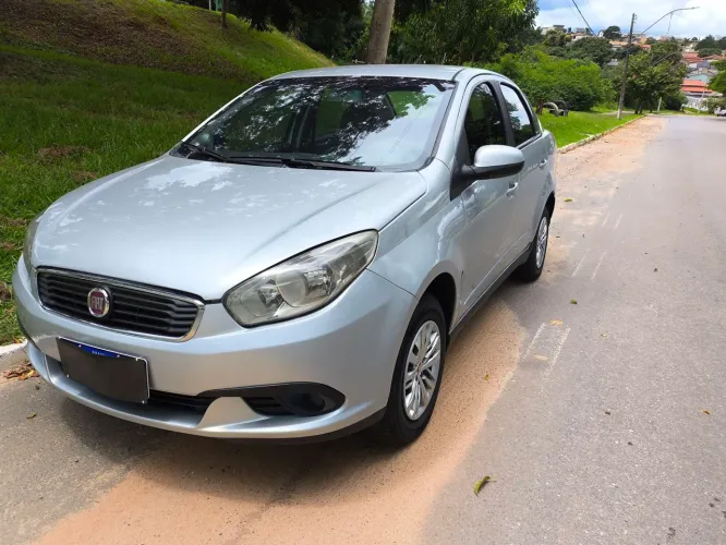  Grand Siena Attractive 1.0 Flex 8V 4P 2019 C/ 97.393Km Relíquia 