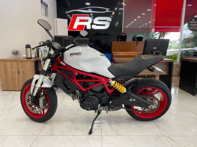 DUCATI MONSTER 797