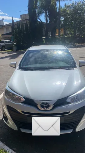 Toyota Yaris XL Sedan 1.5 Flex 16V 4P Aut. 2019