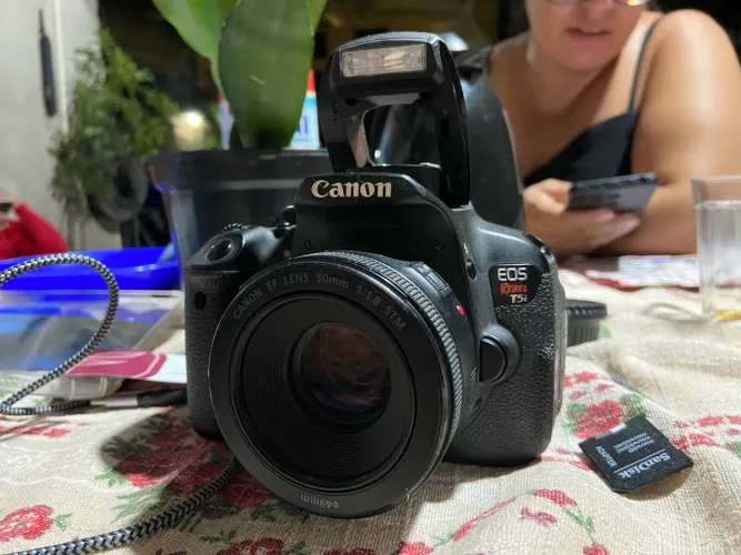 Canon t5i lente 50mm
