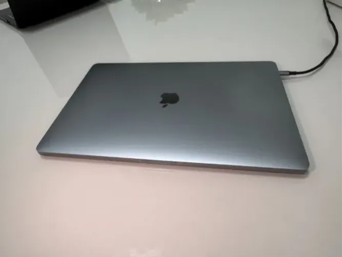 Macbook Pro 15" 2018 i7 512 Gb SSD