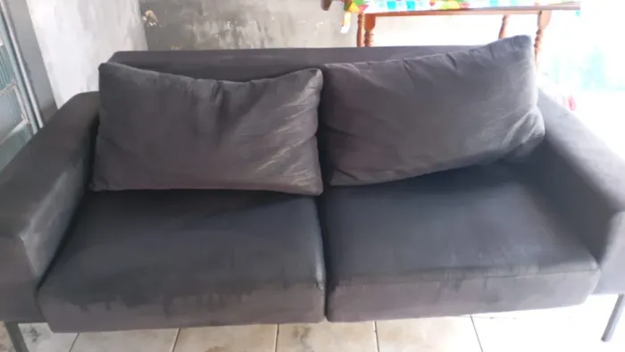 Sofa 2 lugares em Sued preto, top de linha