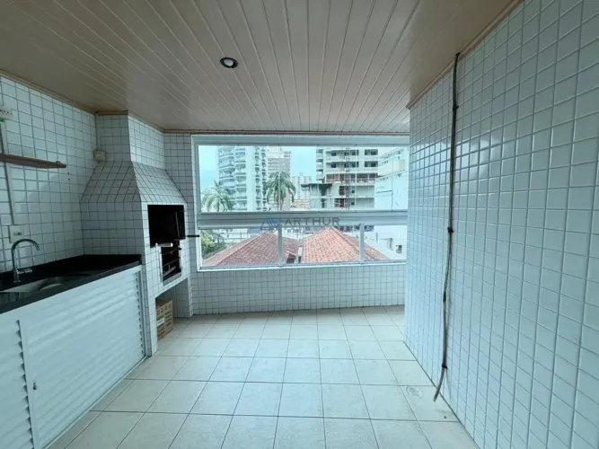 Apartamento à venda em Praia Grande no bairro da Aviação com 2 dormitórios