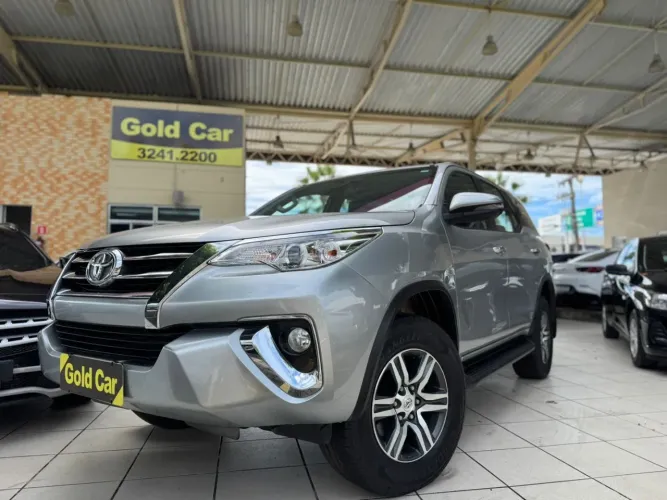 Toyota Hilux SW4 SRV 4X2 2.7 Flex 16V Aut. 2020