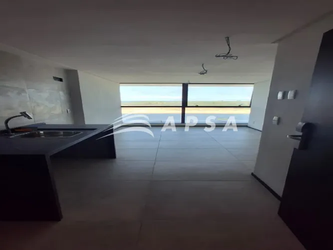 EXCELENTE APARTAMENTO, COM 35,80 METROS QUADRADOS, APARTAMENTO N° 207, FICA NO 2º ANDAR, P