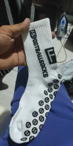 Meias antiderrapante infantil 