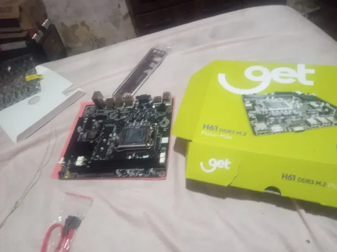 Placa mãe h61