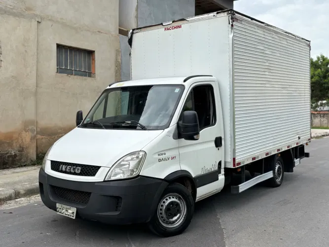 Iveco Daily City 30s13 Chassi 2P (diesel) 2019