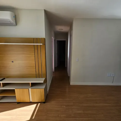 Apartamento para venda tem 67 metros quadrados com 3 quartos