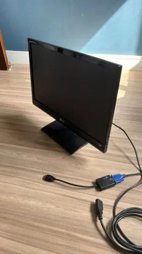 Monitor LG - 20 Polegadas