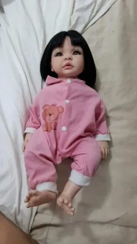 Boneca realista reborn