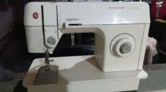 Máquina de costura singer zigzag