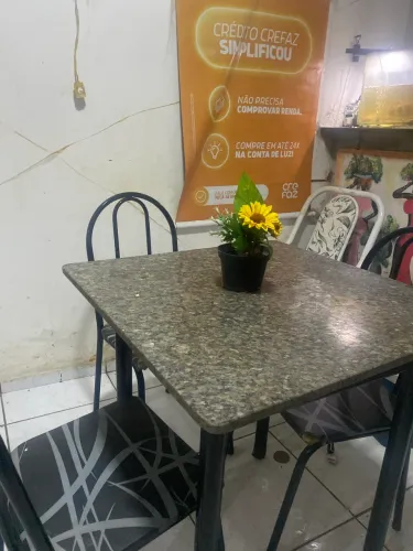 Mesa 4 cadeia