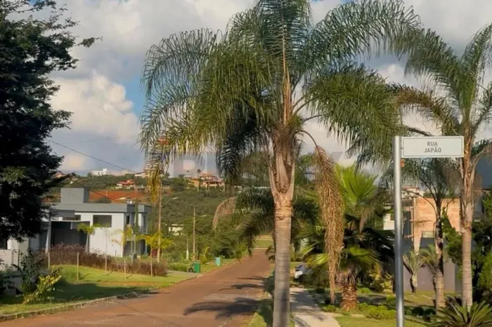 "Terreno dos Sonhos: Ville Des Lacs, Nova Lima"
