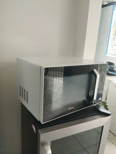 Microondas Midea novissimo