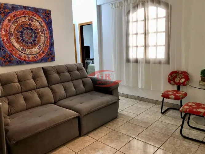Casa à venda, 5 quartos, 1 suíte, 4 vagas, Buritis - Belo Horizonte/MG