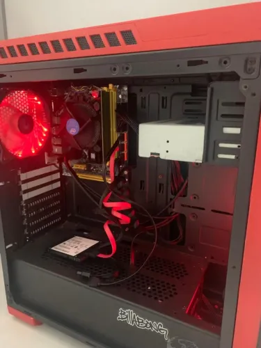 PC Completo i5 7400 16GB + SSD 1TB + TV 24? + Logitech + Wi-Fi