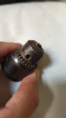 Mandril 3/8 em perfeito estado. Ótima oportunidade 