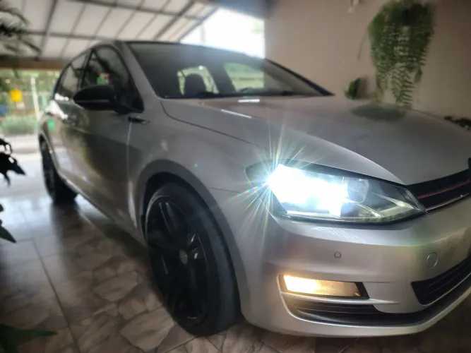 Volkswagen Golf Comfortline 1.4 TSI 140cv Mec. 2015