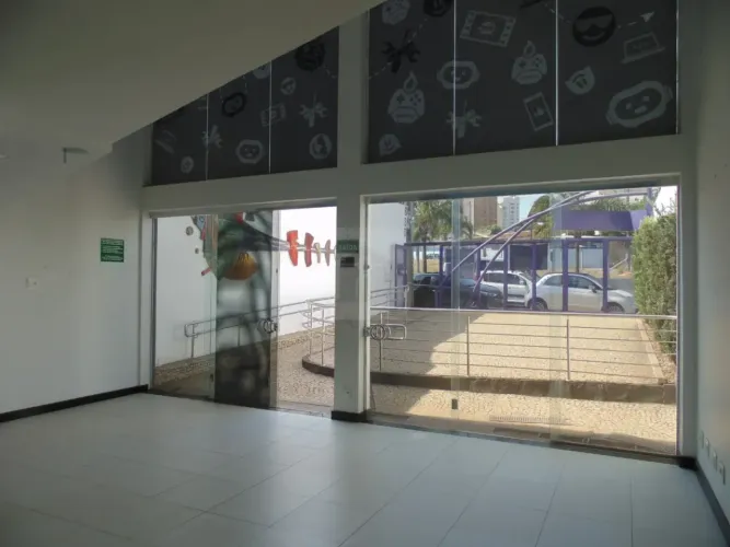Casa Comercial à Venda no Bairro Fundinho Uberlândia