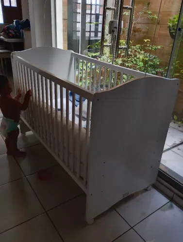 Berço com colchão
