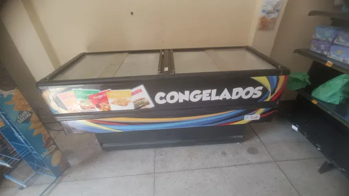 VENDO FREEZER ILHA EXPOSITORA DE 2 METROS