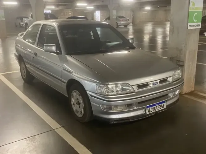 Ford Escort XR3 2.0i 1993