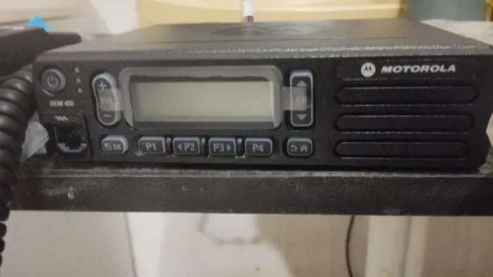 Rádio amador dem 400 novo com ptt novo e cabo de alimentação