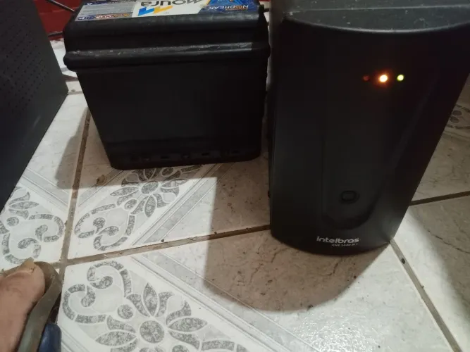 Nobreak xnb 1440va - bi+ com bateria nova.