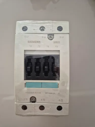 Contator tripolar siemens 3rt1044, 220v