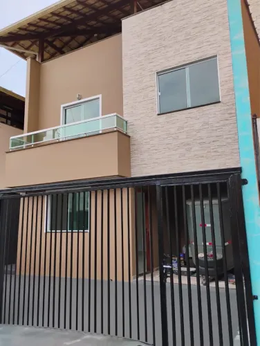 ALUGO CASA TRIPLEX BAIRRO DE LOURDES