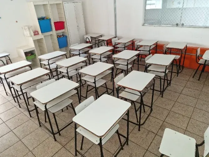 Carteiras Mesa e Cadeira Escolar 19 Conjuntos