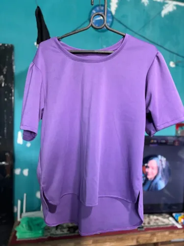 camiseta feminina roxa mullet tamanho único