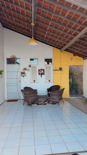 Vendo Casa em Condomínio no Jardim Eldorado, 03 quartos, Projetados.