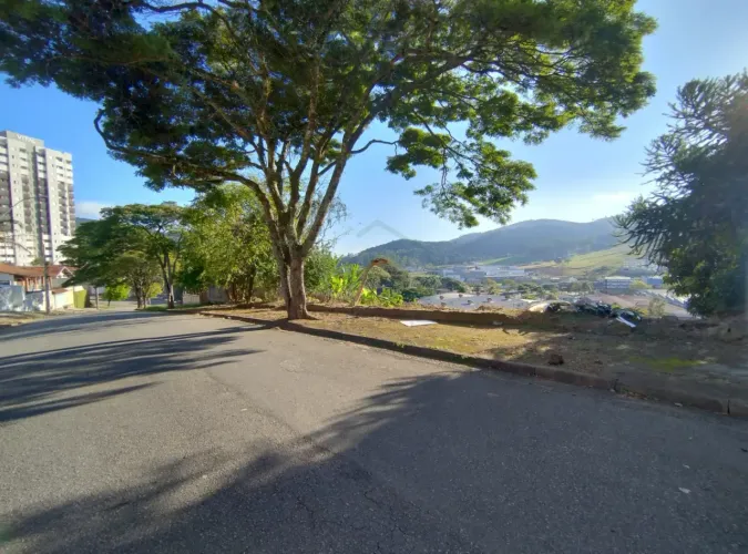 Terrenos Padrão em Poços de Caldas