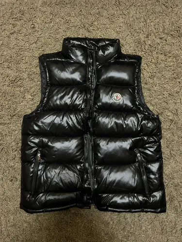 Colete Puffer Moncler