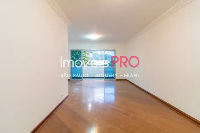 Apartamento para locação com 145m² em Moema - São Paulo.