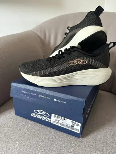 Vendo Tênis tamanho 38