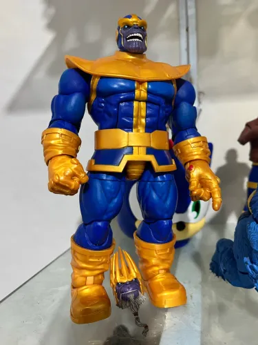 Thanos Marvel Legends
